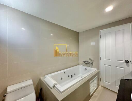 Belle Grand  Elegant 3 Bedroom Duplex Condo Near Central Rama 9