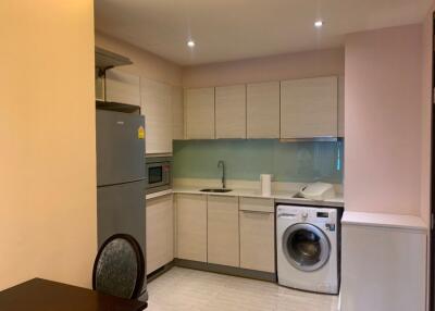 H Sukhumvit 43  2 Bedroom Condo For Rent in Popular Area