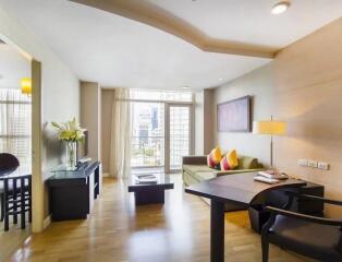 Comfortable 1 Bedroom Serviced Apartment For Rent in Sathorn