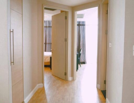 Comfortable 2 Bedroom Serviced Apartment in Sathorn Business District