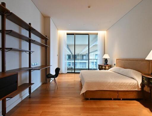 Sindhorn Residence  Contemporary 1 Bedroom Luxury Condo For Rent