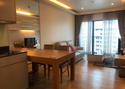 Noble Refine  Chic 1 Bedroom Condo For Rent in Phrom Phong