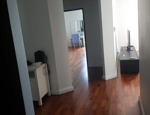 The Cadogan Private Residence  Spacious 3 Bedroom Condo For Rent