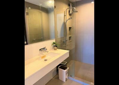 Rhythm Sukhumvit 42  Cozy 1 Bedroom Condo For Rent in Ekkamai