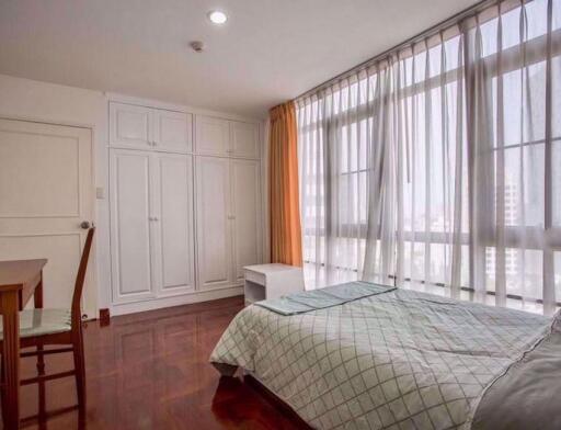 Waterford Park  Spacious 2 Bedroom Pet Friendly Condo For Rent in Thonglor