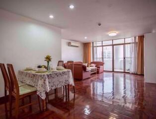 Waterford Park  Spacious 2 Bedroom Pet Friendly Condo For Rent in Thonglor