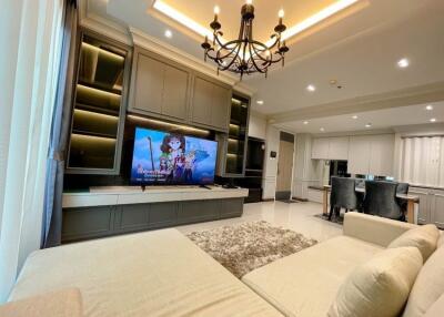 Supalai Premier at Asoke  Sleek 2 Bedroom Condo For Sale