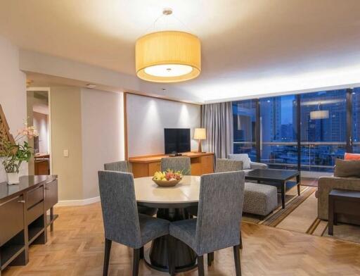 Luxurious 2 Bedroom Serviced Apartment For Rent in Sathorn