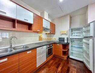 Noble Ora  Large 2 Bedroom Condo in Thonglor