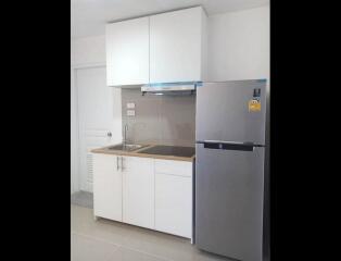 Waterford Diamond Tower  2 Bedroom Condo For Rent