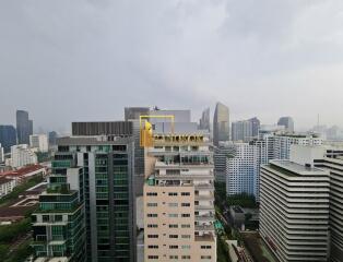 The Esse Asoke  1 Bedroom Condo For Rent