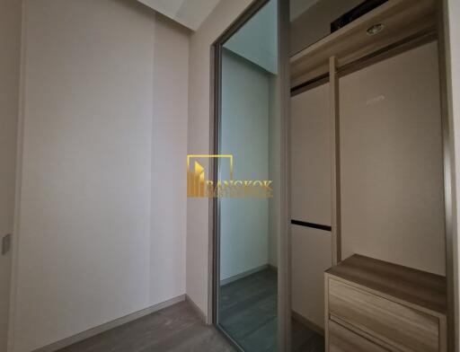 The Esse Asoke  1 Bedroom Condo For Rent