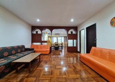 3 Bedroom Pet Friendly Apartment For Rent in Nana