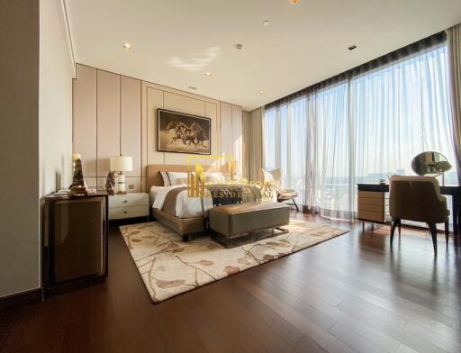 Q Sukhumvit  3 Bedroom Luxury Condo For Sale in Nana