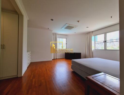 3 Bedroom For Rent in Baan Suan Plu Condo Sathorn