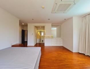 3 Bedroom For Rent in Baan Suan Plu Condo Sathorn