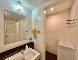 Acadamia Grand Tower  2 Bedroom Property For Sale in Phrom Phong