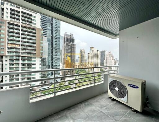 Acadamia Grand Tower  2 Bedroom Property For Sale in Phrom Phong