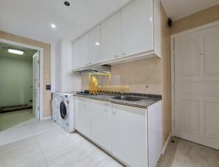 Somkid Garden  Spacious 3 Bedroom Luxury Condo in Chit Lom