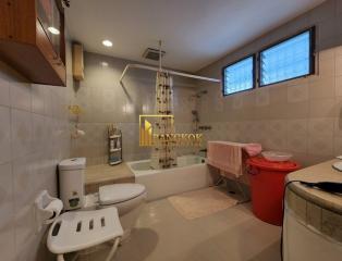 3 Bedroom House For Sale in Sathorn