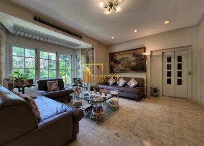 3 Bedroom House For Sale in Sathorn