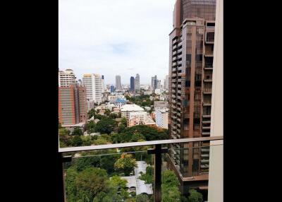 2 Bedroom For Rent or Sale in The Diplomat 39, Phrom Phong