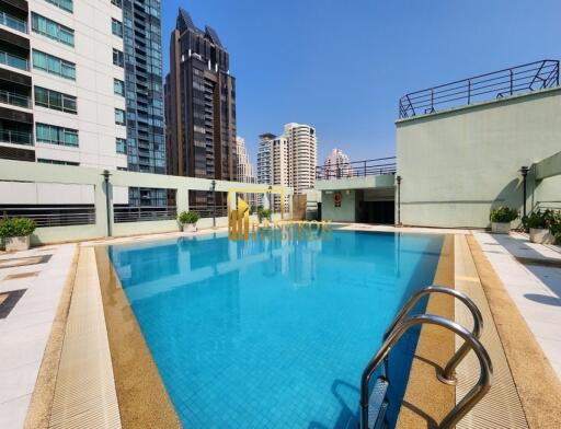 Lumpini Suite Sukhumvit 41  2 Bedroom Condo in Phrom Phong