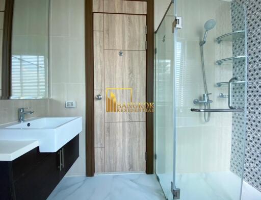 Villa Asoke  2 Bedroom Condo Near MRT Phetchaburi