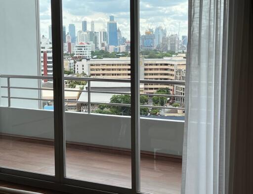 3 Bedroom Duplex Apartment For Rent in Phrom Phong