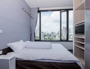 1 Bedroom For Rent in The Edge Sukhumvit 23