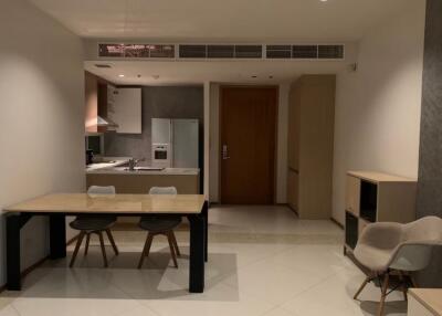 1 Bedroom For Rent in The Empire Place, Sathorn