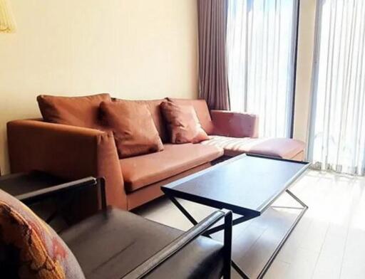 2 Bedroom For Sale in Noble Ploenchit