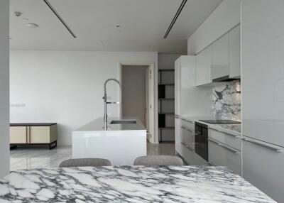 Four Seasons Private Residences 2 Bedroom For Rent