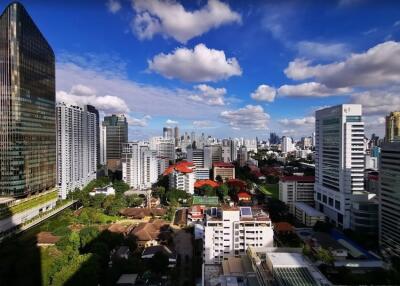 2 Bedroom For Rent in The Lofts Asoke