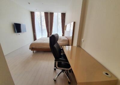 2 Bedroom For Rent in Noble Ploenchit