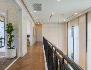 4 Bedroom House For Sale in Narasiri Krungthep Kreetha