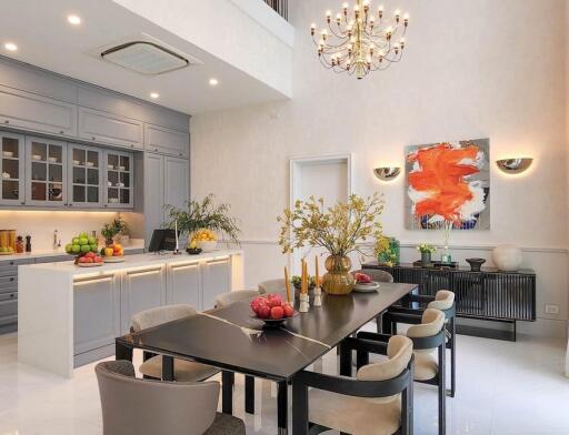 4 Bedroom House For Sale in Narasiri Krungthep Kreetha