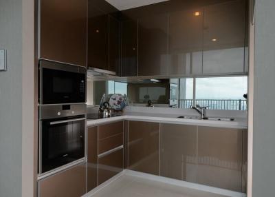 Menam Residences  Luxury 3 Bedroom Riverside Property