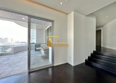 4 Bedroom Apartment in Sathorn