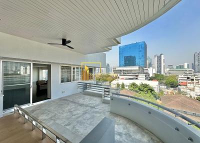 4 Bedroom Apartment in Sathorn