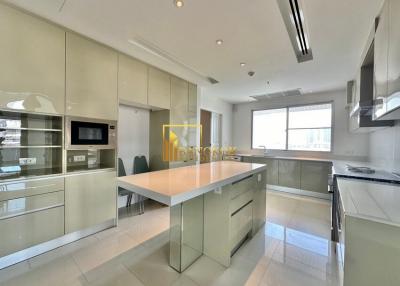 4 Bedroom Apartment in Sathorn