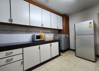 Richmond Palace  2 Bed Condo For Sale in Phrom Phong