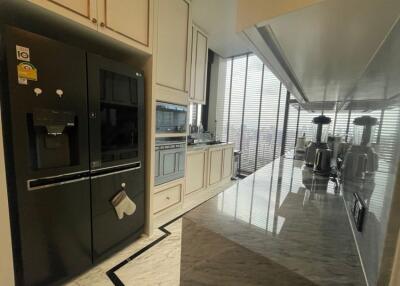 3 Bedroom Penthouse For Sale in The Esse at Singha Complex
