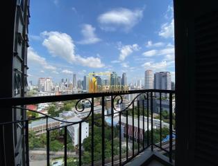 The Crest Sukhumvit 34  1 Bedroom For Rent in Thonglor