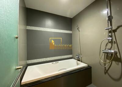 The Crest Sukhumvit 34  1 Bedroom For Rent in Thonglor