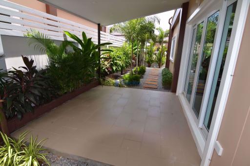 3 Bedrooms House in Grand PMC 7 East Pattaya H008512