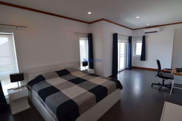 3 Bedrooms House in Grand PMC 7 East Pattaya H008512