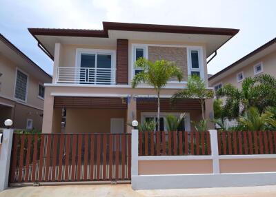 3 Bedrooms House in Grand PMC 7 East Pattaya H008512