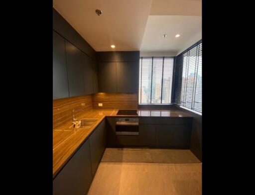 2 Bedroom For Rent  The Lofts Silom