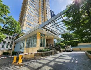 Hampton Thonglor  2 Bedroom Condo For Sale